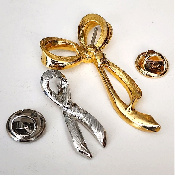 Bundle of 2 Memorial Awareness Ribbon Brooches Pins - Picture 2 of 4